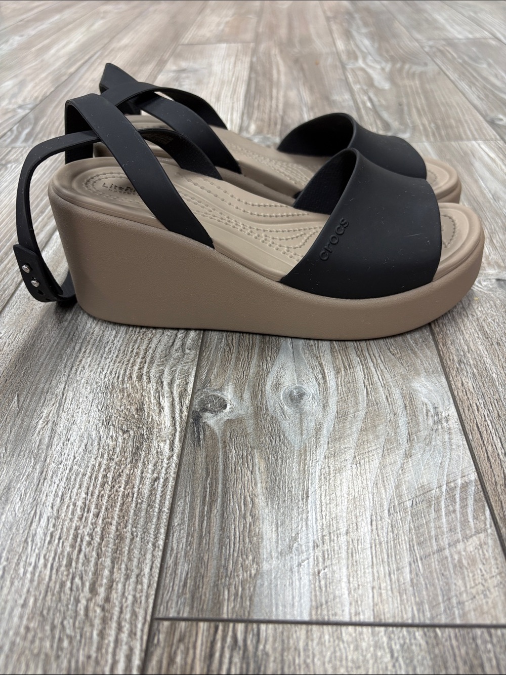CROCS-Brooklyn Ankle Wrap Platform Wedge Sandal